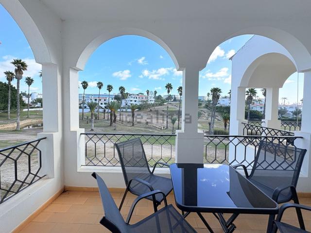 Apartamento, Lagoa e Carvoeiro