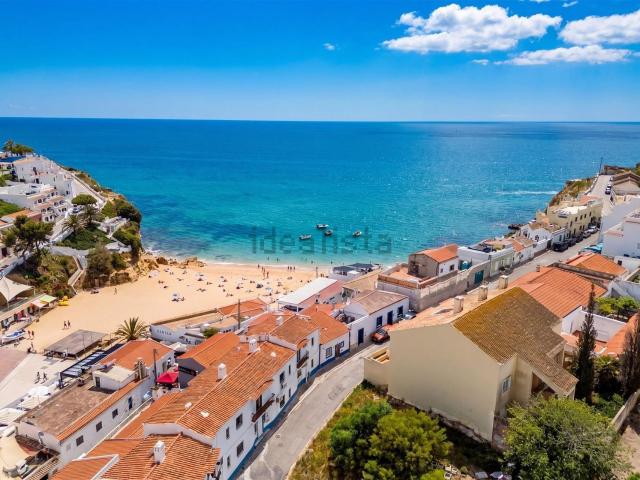 Apartamento, Lagoa e Carvoeiro