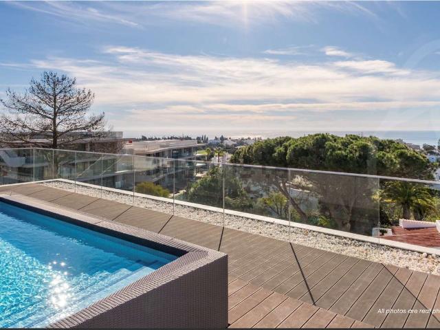 Apartamento, Lagoa e Carvoeiro