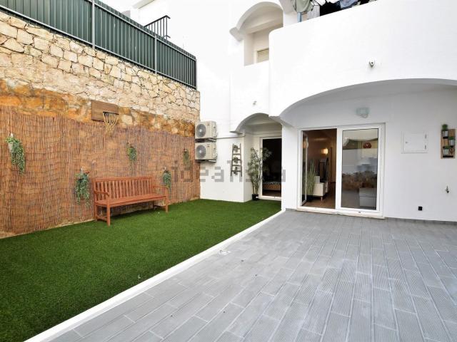 Apartamento, Lagoa e Carvoeiro