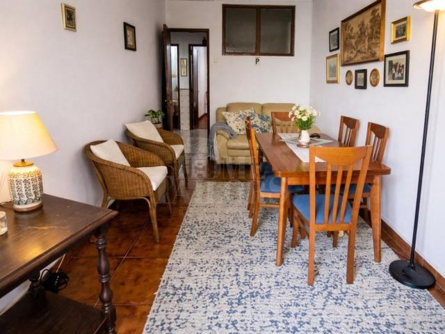 Apartamento, Laranjeiro e Feijó