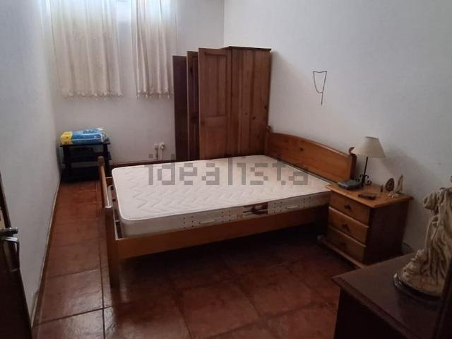 Apartamento, Laranjeiro e Feijó