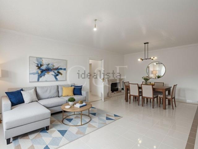 Apartamento, Laranjeiro e Feijó
