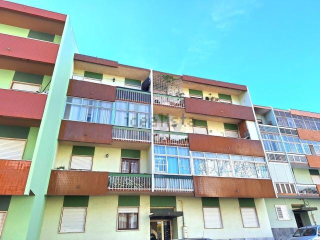 Apartamento, Laranjeiro e Feijó
