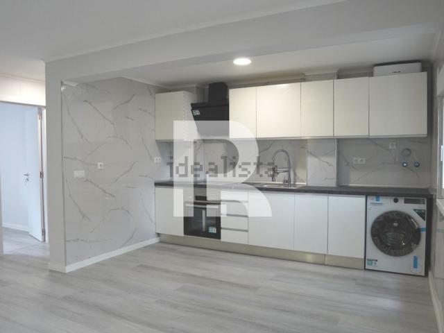 Apartamento, Laranjeiro e Feijó