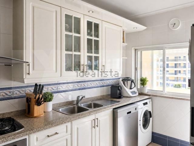 Apartamento, Laranjeiro e Feijó