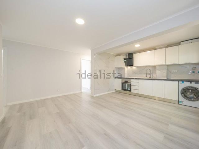 Apartamento, Laranjeiro e Feijó