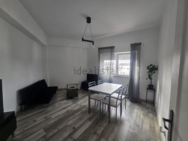 Apartamento, Laranjeiro e Feijó