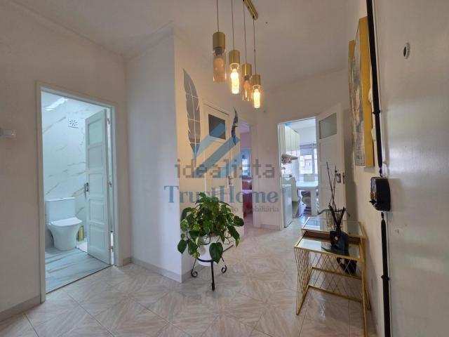 Apartamento, Laranjeiro e Feijó