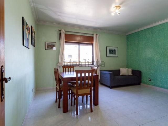 Apartamento, Laranjeiro e Feijó