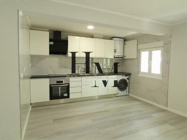 Apartamento, Laranjeiro e Feijó