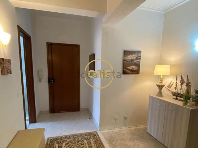 Apartamento, Laranjeiro e Feijó