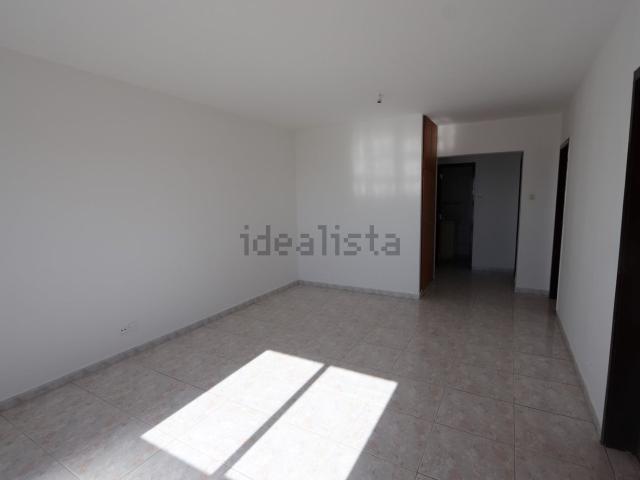 Apartamento, Laranjeiro e Feijó