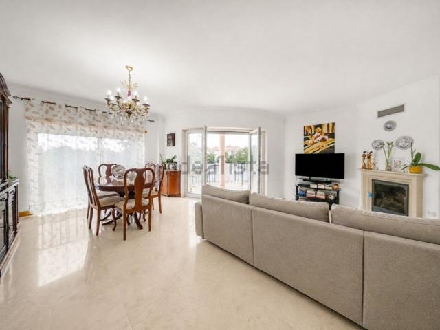 Apartamento, Laranjeiro e Feijó