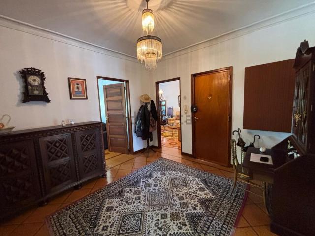 Apartamento, Laranjeiro e Feijó