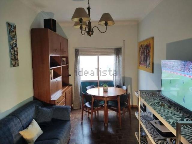Apartamento, Laranjeiro e Feijó