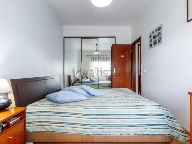 Apartamento, Laranjeiro e Feijó