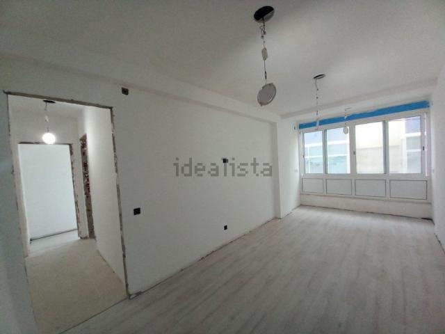 Apartamento, Laranjeiro e Feijó