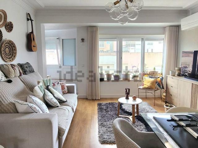 Apartamento, Laranjeiro e Feijó