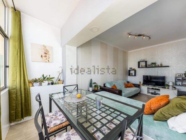 Apartamento, Laranjeiro e Feijó