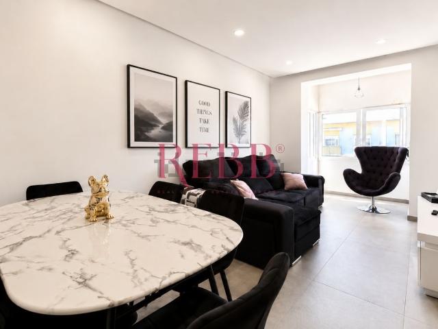Apartamento, Laranjeiro e Feijó