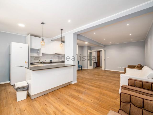 Apartamento, Laranjeiro e Feijó