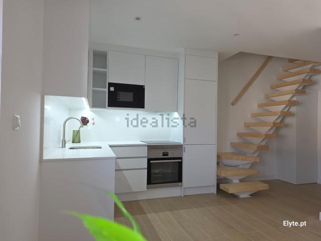Apartamento, Laranjeiro e Feijó