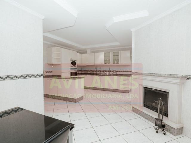 Apartamento, Lobão