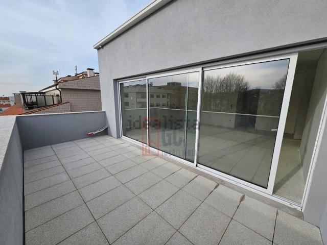 Apartamento, Louro