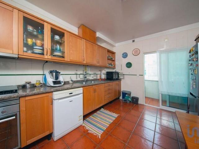 Apartamento, Lousã e Vilarinho