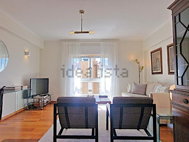 Apartamento, Lumiar