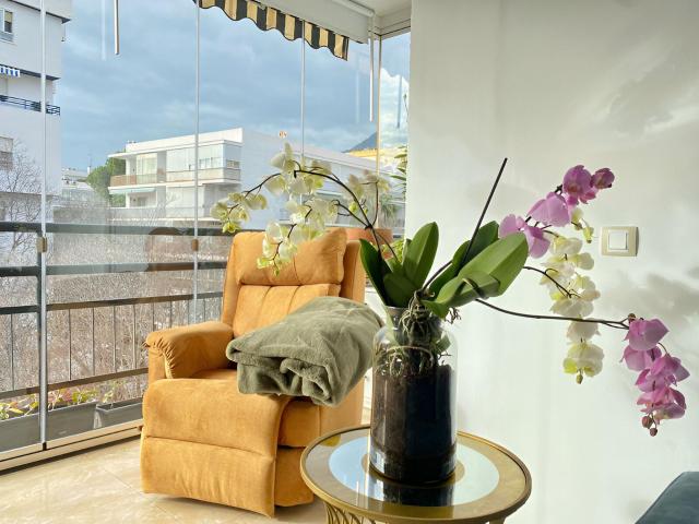 Apartamento luminoso y acogedor de 76 m² con 2 dormitorios y. 67m² Marbella