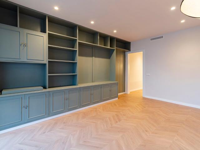 Apartamento luminoso con terraza en Pedralbes