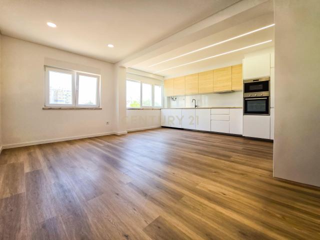 Apartamento Luxuoso em Póvoa de Santa Iria, Vila Franca de Xira