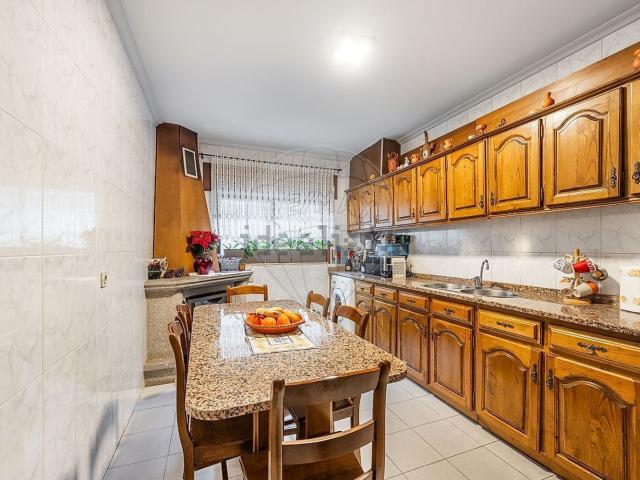 Apartamento, Macieira da Lixa e Caramos