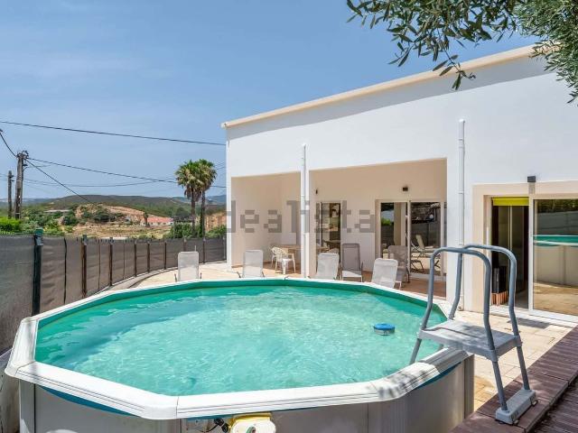 Apartamento, Mexilhoeira Grande