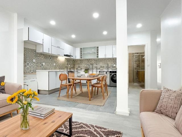 Apartamento, Mina de Água