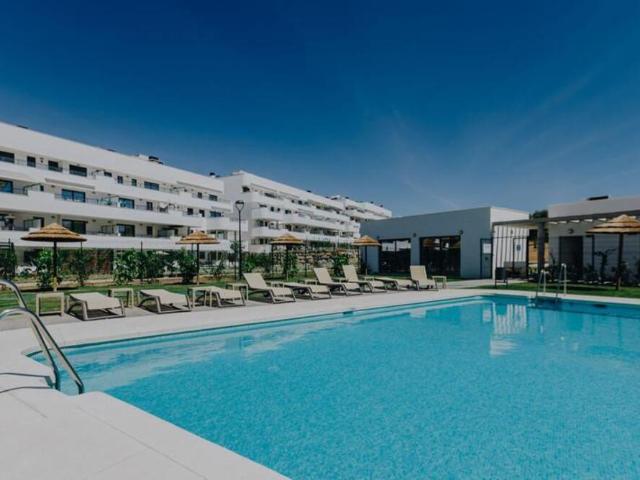 Apartamento moderno a estrenar para alquiler a largo plazo en Estepona a partir del 30 de junio