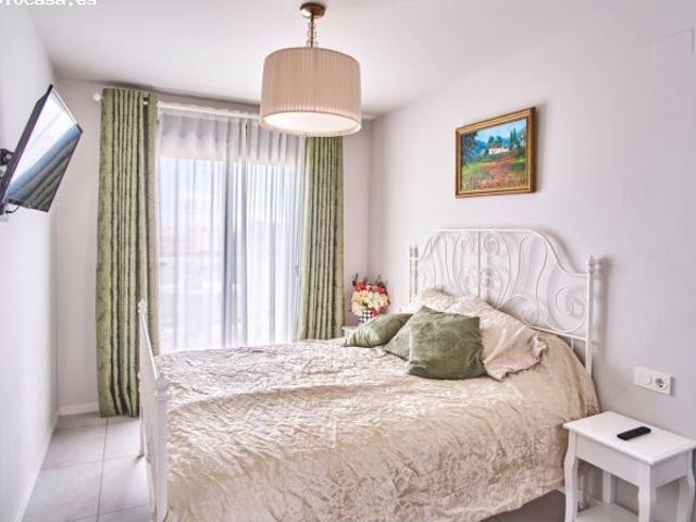 Apartamento moderno cerca del mar