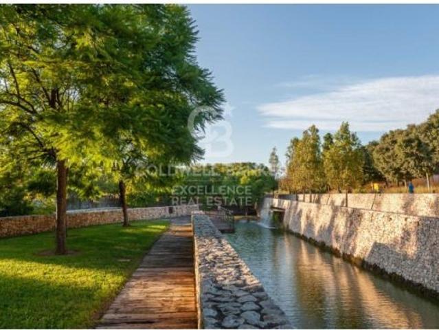 Apartamento Moderno con licencia turística en Av Pio Baroja, Campanar
