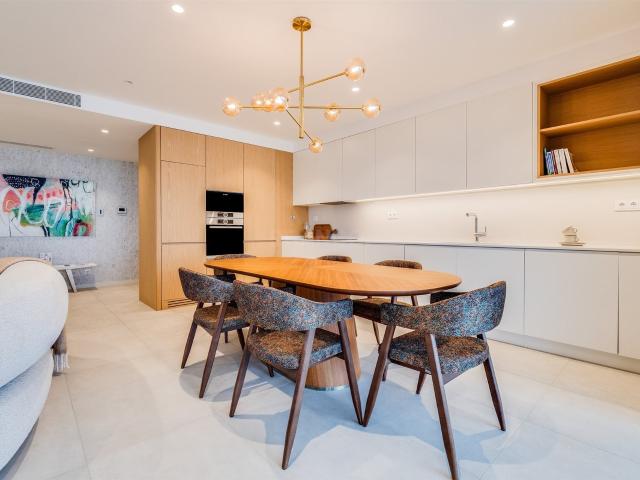 Apartamento moderno duplex de dois quartos com terraço na co. 177m² Lagos