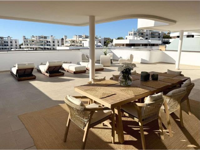 Apartamento moderno de estreno en Las Mesas, Estepona 210m² Estepona