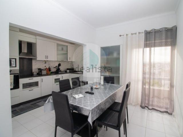 Apartamento, Moita