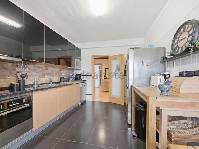 Apartamento, Moita