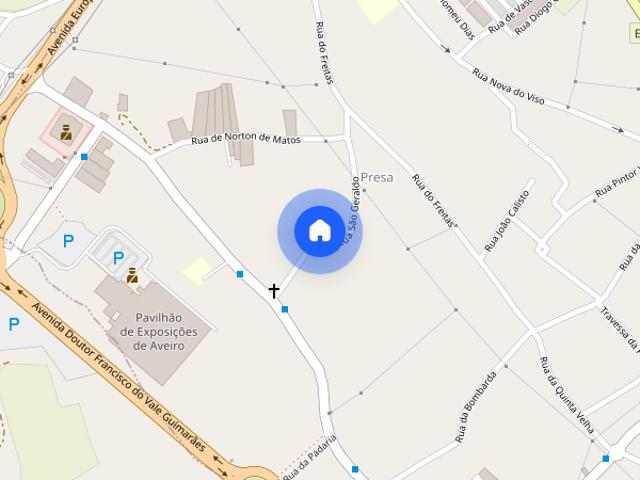 Apartamento moradia com varanda em Aveiro