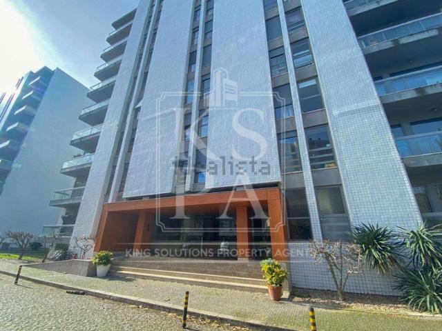 Apartamento, Moreira