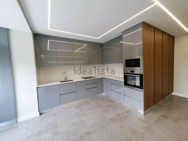 Apartamento, Moscavide e Portela