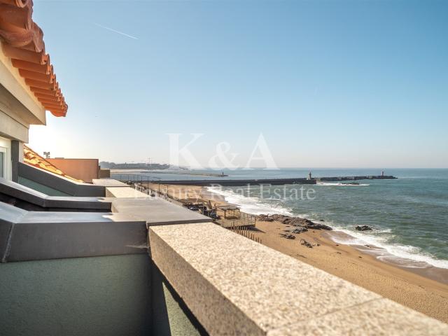 Apartamento na primeira linha na Foz 150m² Aldoar, Foz do Douro e Nevogilde