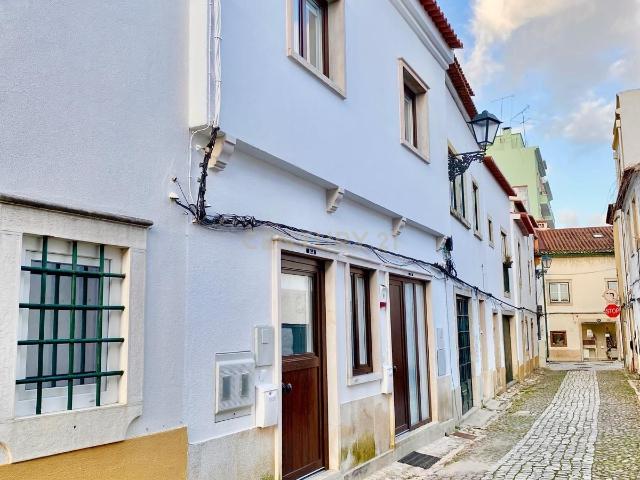 Apartamento no Centro Histórico – Pronto a Habitar ou Rentabilizar