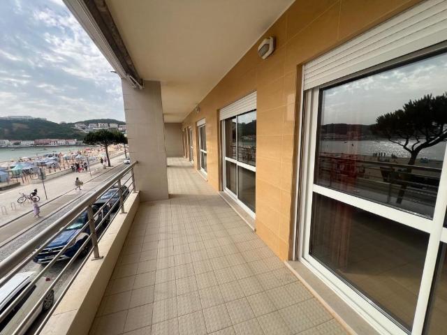 Apartamento Nobre, Vista Frontal Praia / Baía De S. Martinho. 0m² São Martinho Do Porto